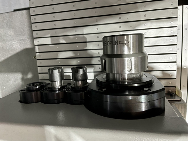 Автомат продольного точения TCM-20SII