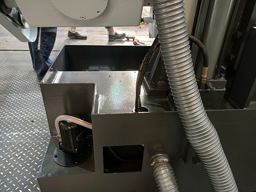 Ленточнопильный станок MetalTec MBS 330/50 CH (угол 90°)