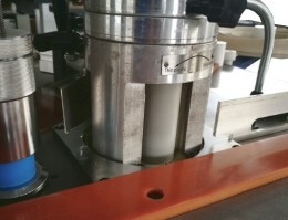 Кромкооблицовочный станок для прямых и радиусных деталей  HCM GENESIS