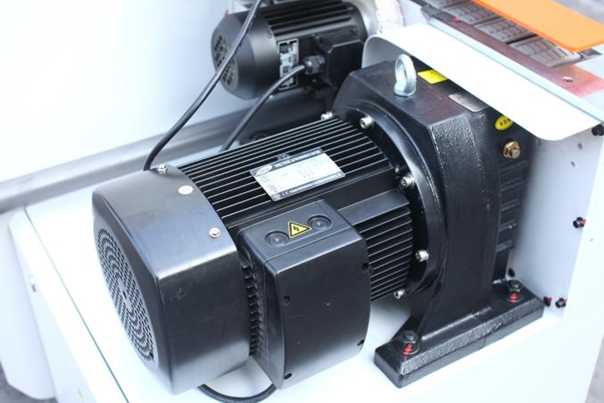 Кромкооблицовочный автоматический станок HOLD HD621JSC