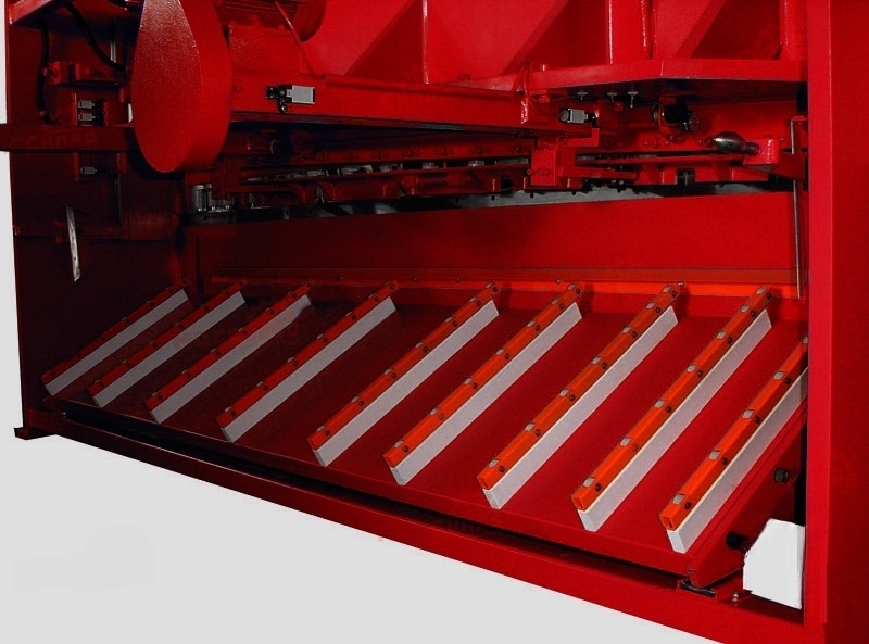 Гидравлическая гильотина QC11Y 12x3200