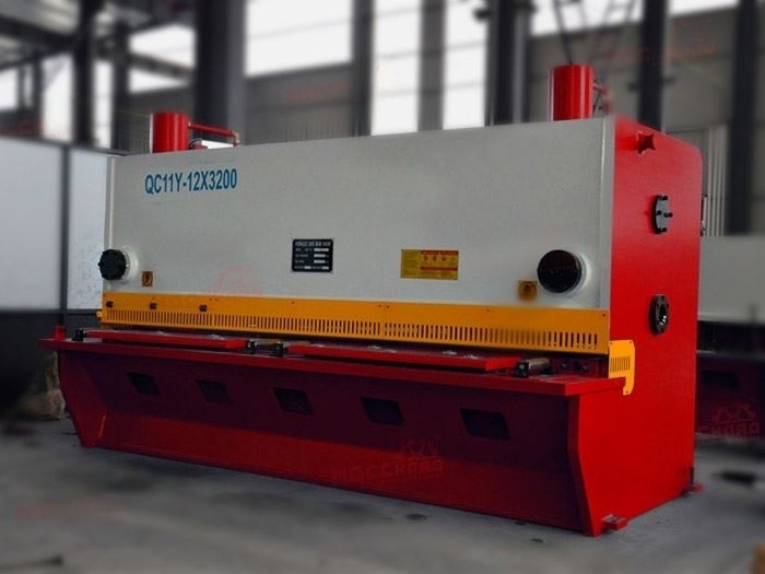 Гидравлическая гильотина QC11Y 12x3200