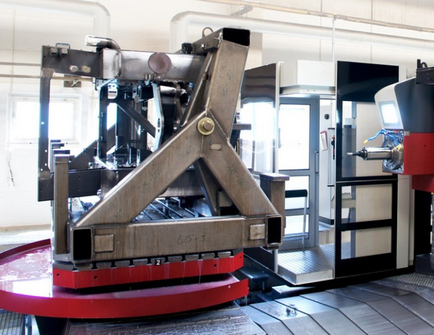 Горизонтально-расточные станки U’Chine с ЧПУ UBM-13042 RT