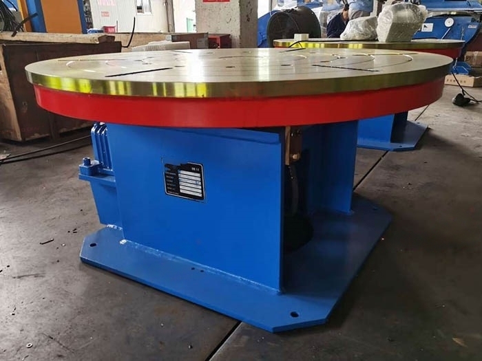 Поворотный сварочный стол HBT30