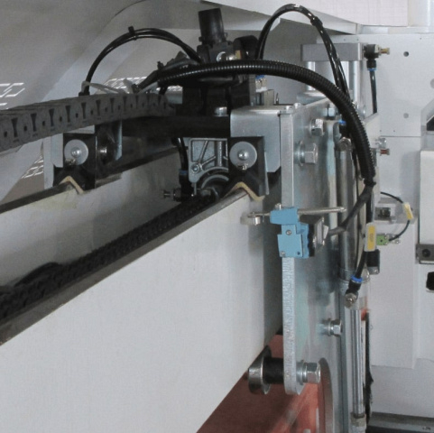 Раскроечный центр Nanxing NP-330HG