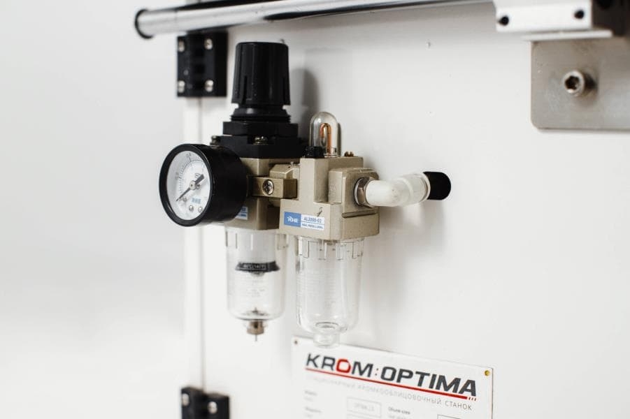 Компактный кромкооблицовочный станок Krom OPTIMA 2.0