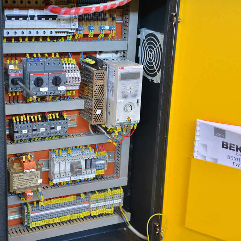 Ленточнопильный станок Beka-Mak BMSY 540CGH