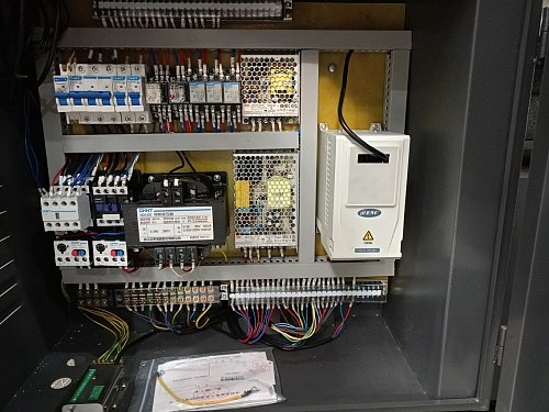 Ленточнопильный станок MetalTec MBS 330/50 CH (угол 90°)