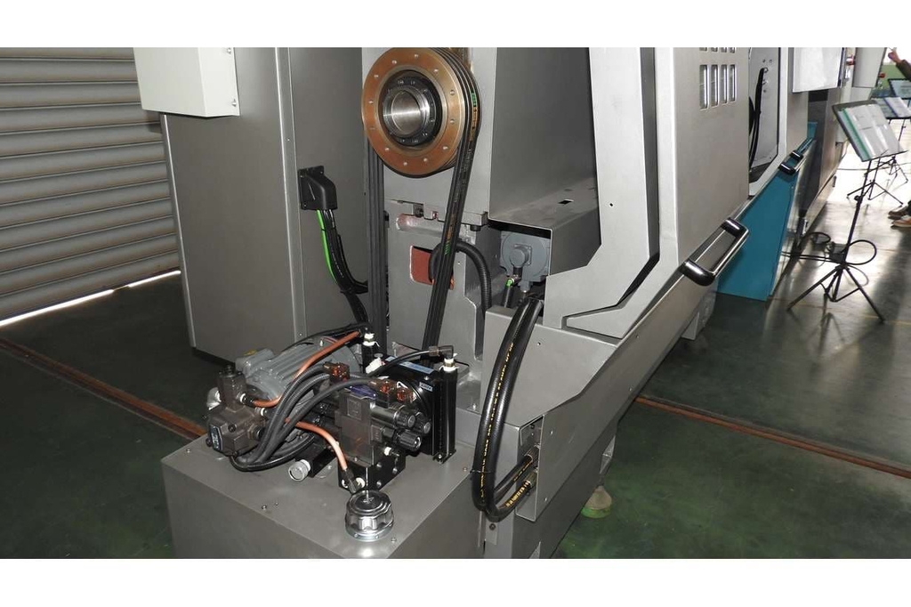 Токарный станок JCK-1830 CNC c ЧПУ Siemens 808DA (JCK-1830 CNC)