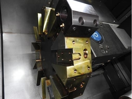 Токарный станок JCK-28F CNC с ЧПУ (JCK-28F CNC)