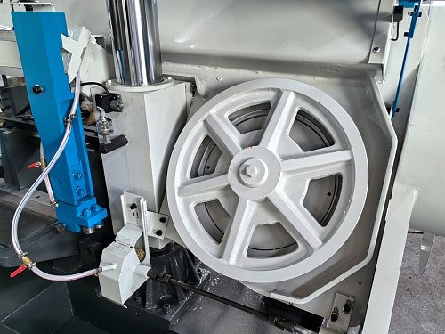 Ленточнопильный станок MetalTec MBS 330/50 CH (угол 90°)