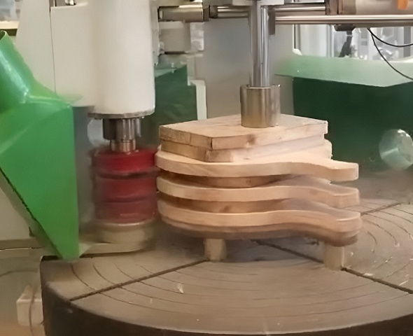 Карусельные копировально-фрезерные станки средней серии EcoWood LH