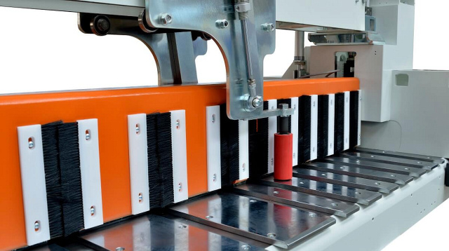 Раскроечный центр Nanxing NP-380FG