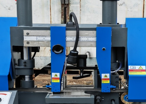 Автоматический колонный ленточнопильный станок MetalTec MBS 330 CА