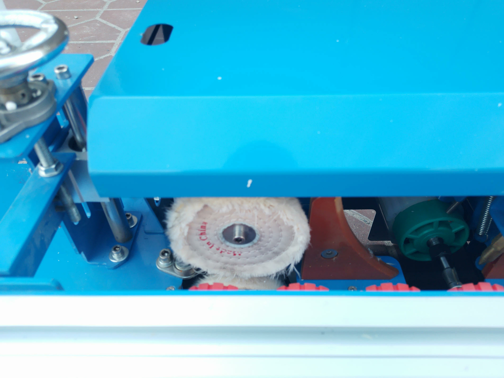 Кромкооблицовочный станок DELTAMACHINERY DM-117 PRO