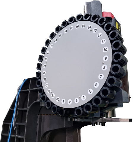 Фрезерный обрабатывающий центр SKM NV5500L
