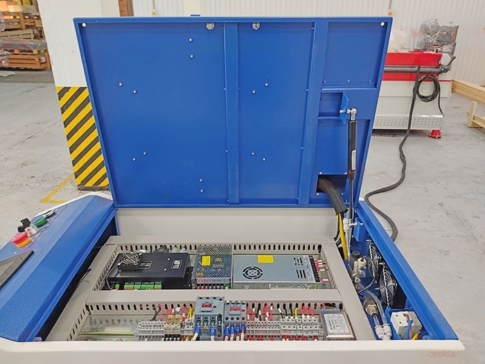 Волоконно-лазерный сварочный аппарат MFKY-W-HW1500-C 1.5кВт IPG с механизмом подачи проволоки