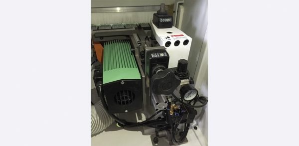 Автоматический кромкооблицовочный станок KDT KE-496GH