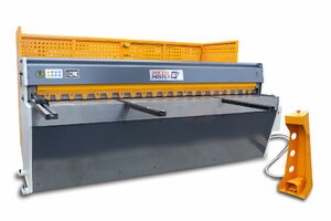 Электромеханическая гильотина Metal Master MSJ 2532
