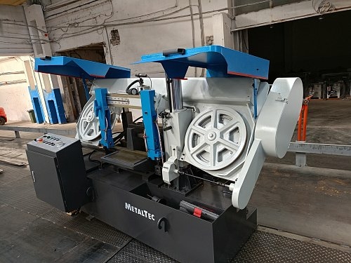 Ленточнопильный станок MetalTec MBS 330/50 CH (угол 90°)