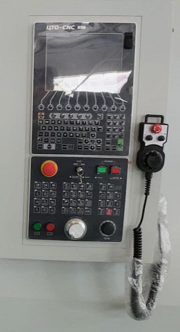 Токарный станок с наклонной станиной KTH 60/1000 M