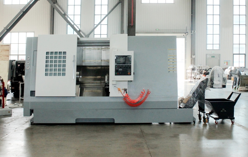 Горизонтальные токарные станки MetalCraft TCK60D-1000 c ЧПУ Fanuc (TCK60D-1000.F15/18,5.A2-8.12K.254T)