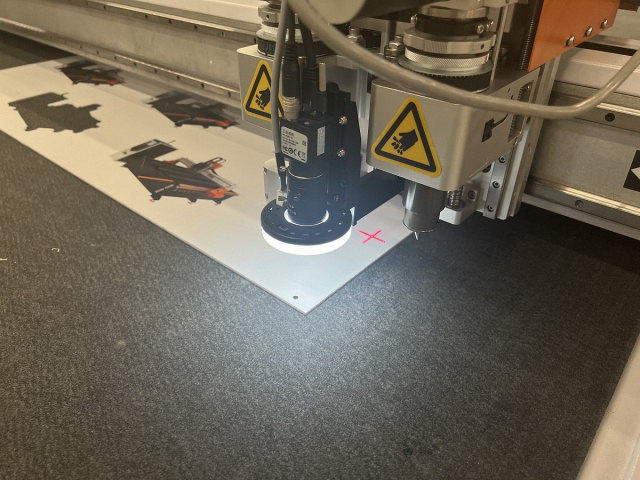 Многофункциональный планшетно-режущий плоттер Filato DIGICUT 1625 B