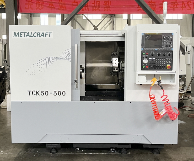 Горизонтальные токарные станки MetalCraft TCK50-500 c ЧПУ Fanuc (TCK50-500.F11/15.A2-6.8K.203T)