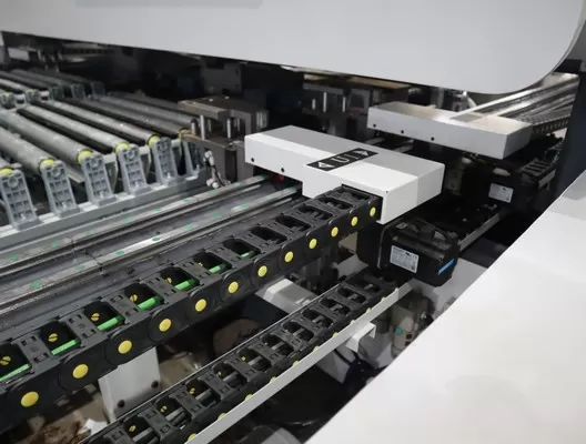 Сверлильно-присадочный станок с ЧПУ HOLD HBGllR