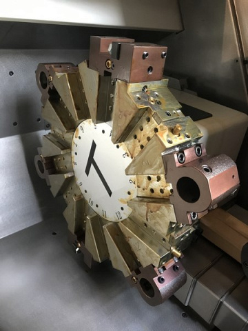 Токарный обрабатывающий центр SPECTR TC-250 / L