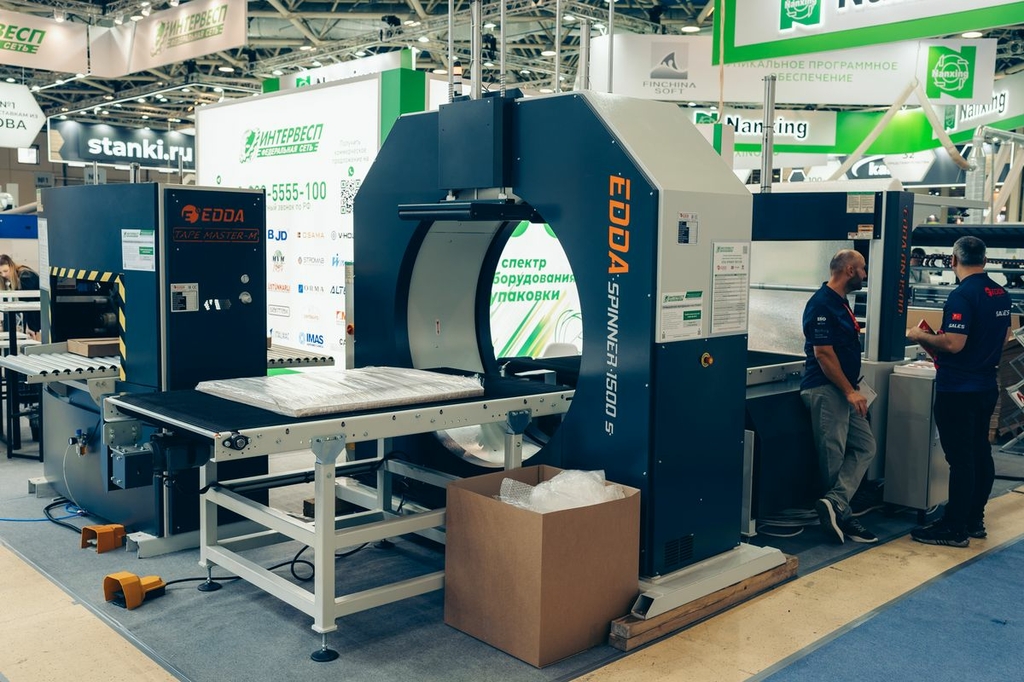 Автоматический горизонтальный обмотчик Spinner 2200 SBN