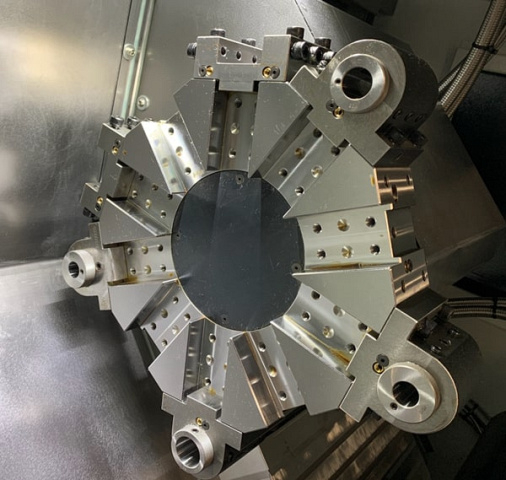 Токарный станок с наклонной станиной с ЧПУ IRONMAC ITX-408 HCNC