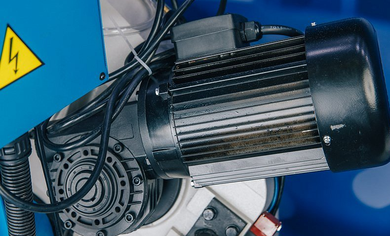 Ручной ленточнопильный станок MetalTec BS 270 FHE