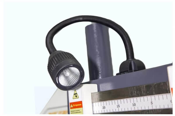 Ленточнопильный двухколонный станок Metal Master MGH-300E